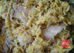 酸菜炖猪肉的做法图解10