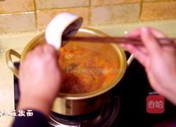 金枪鱼辣白菜汤的做法图解14