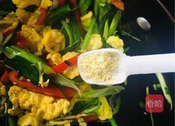 青蒜彩椒炒鸡蛋的做法图解13