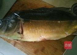 家常酸菜鱼的做法图解1