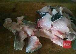 家常酸菜鱼的做法图解3