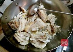 鲁菜大师蒋家菜秘制酱烧羊排萝卜的做法图解3