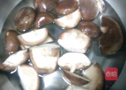 鸡腿肉蘑菇土豆的做法图解4