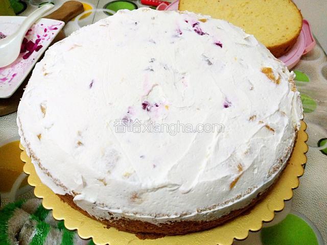 再抹上一层奶油