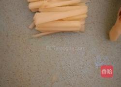 牦牛奶黄翅鱼汤的做法图解2