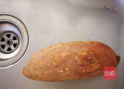 空气炸锅 烤红薯的做法图解1