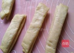 家庭版炸油条的做法图解11