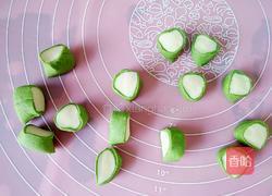 胡萝卜肉馅翡翠饺子的做法图解17