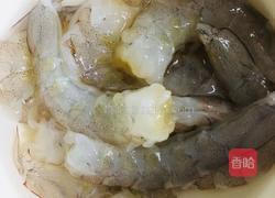 滑蛋虾仁的做法图解3