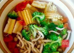 蔬菜瘦身汤的做法图解5