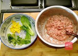 鲁菜大师蒋私家菜蛋皮肉圆的做法图解1