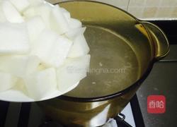 冬菇瑶柱排骨萝卜汤的做法图解6
