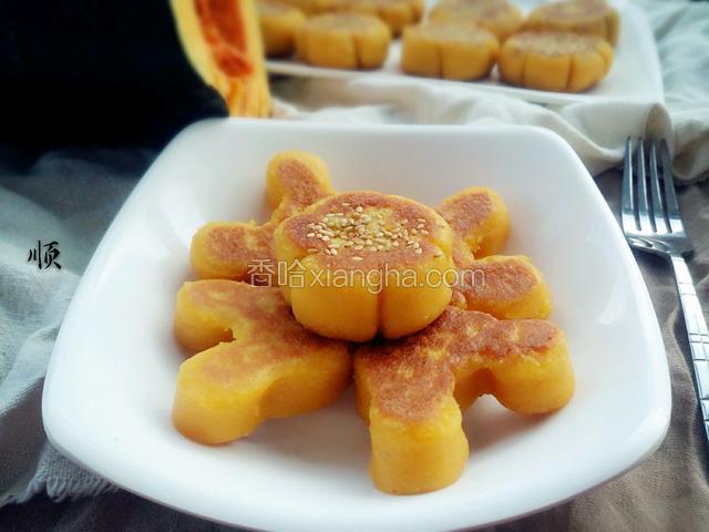 奶香豆沙南瓜饼