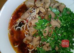 川味肥肠面的做法图解7