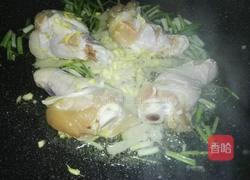 香煎鸡霸腿的做法图解3