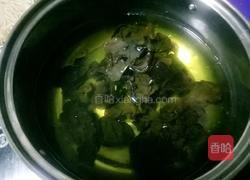 凉拌菠菜粉条黑木耳的做法图解5