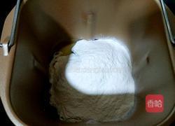 自制培根大虾披萨的做法图解6