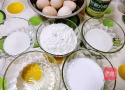 Ten-inch chiffon cake recipe illustration 2