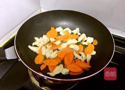 圆葱爆鸡片的做法图解3