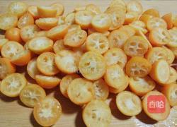 冰糖金桔的做法图解1