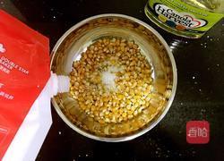 平底锅爆爆米花的做法图解3