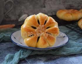 豆沙花式面包