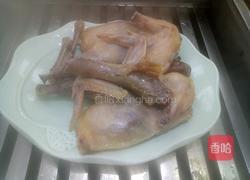 风味蒸腊鸡的做法图解3