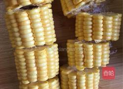 玉米排骨汤的做法图解2