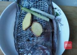 薄荷蒸罗非鱼的做法图解1