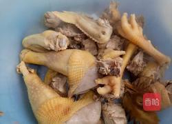 笨鸡炖榛蘑的做法图解1