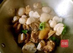 小鸡烧蘑菇的做法图解3