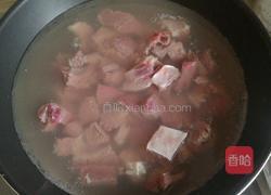 土豆炖牛腩的做法图解1
