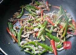 榨菜炒三丝的做法图解8