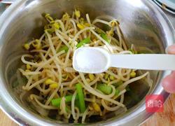 黄豆芽拌芹菜的做法图解10