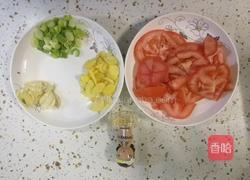 番茄蛋汤的做法图解1