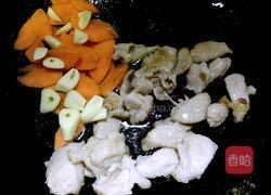 木耳炒白菜的做法图解9