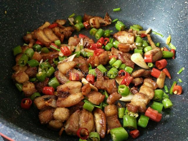 翻炒均匀即可出锅