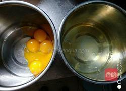 百香果戚风蛋糕的做法图解2