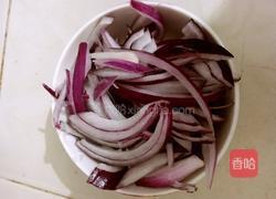 洋葱木耳炒鸡蛋的做法图解3