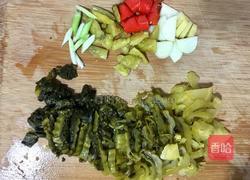 酸菜疙瘩的做法图解1