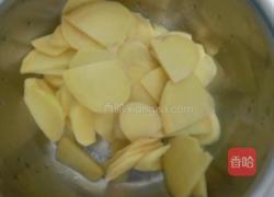 土豆豆角炖排骨的做法图解8
