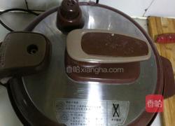 排骨炖玉米的做法图解10