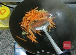 芹菜豆腐皮的做法图解2