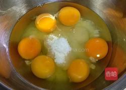 海绵小蛋糕的做法图解2