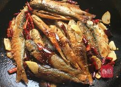 干煸小白鱼的做法图解11