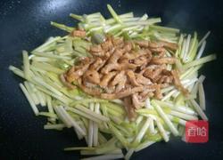 韭黄炒肉丝的做法图解6