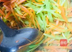 胡萝卜丝炒莴笋丝的做法图解10