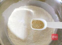 麻酱烧饼的做法图解1