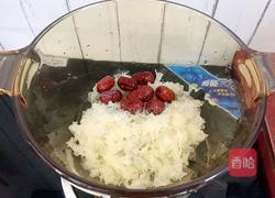 银耳雪梨汤的做法图解5