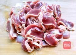 青笋炒鸡胗的做法图解3